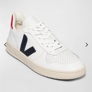 veja v-10 sneakers